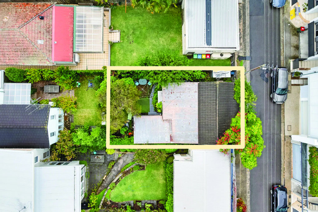 Bought - 17 Isabella Street, Queens Park